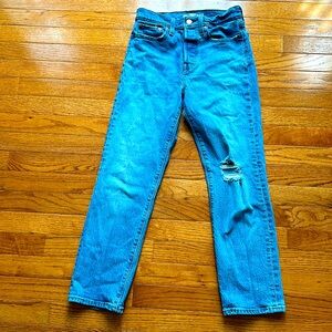 Levi’s  Wedgie Straight size 25 blue jeans ankle length